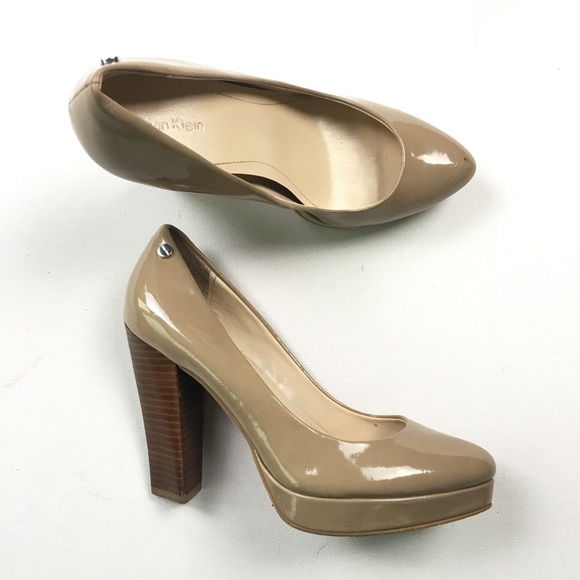 Calvin Klein Shoes - Calvin Klein Womens Tan Patent Heels 6.5M B04
